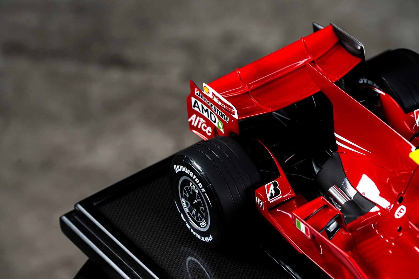 Ferrari F2008 signed model scale 1:8