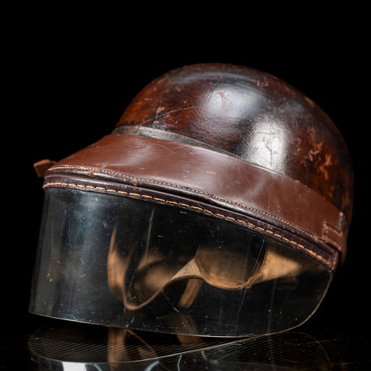 Phil Hill 1958 race used helmet Ferrari F1. / Casco da gara usato Phil Hill 1958 Ferrari F1