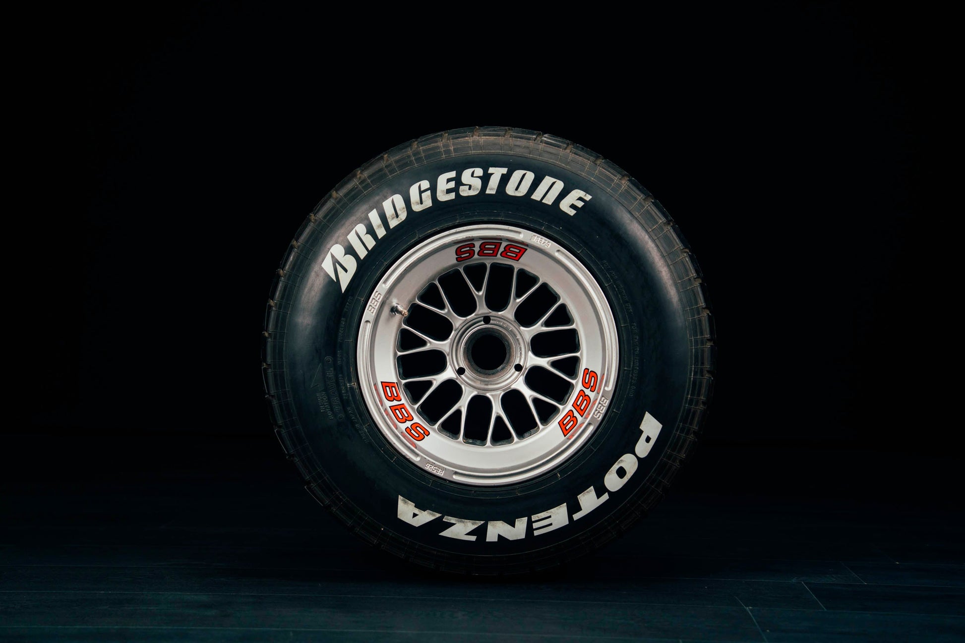 1038 - Ferrari f1 front wheel 1998 Schuamcher