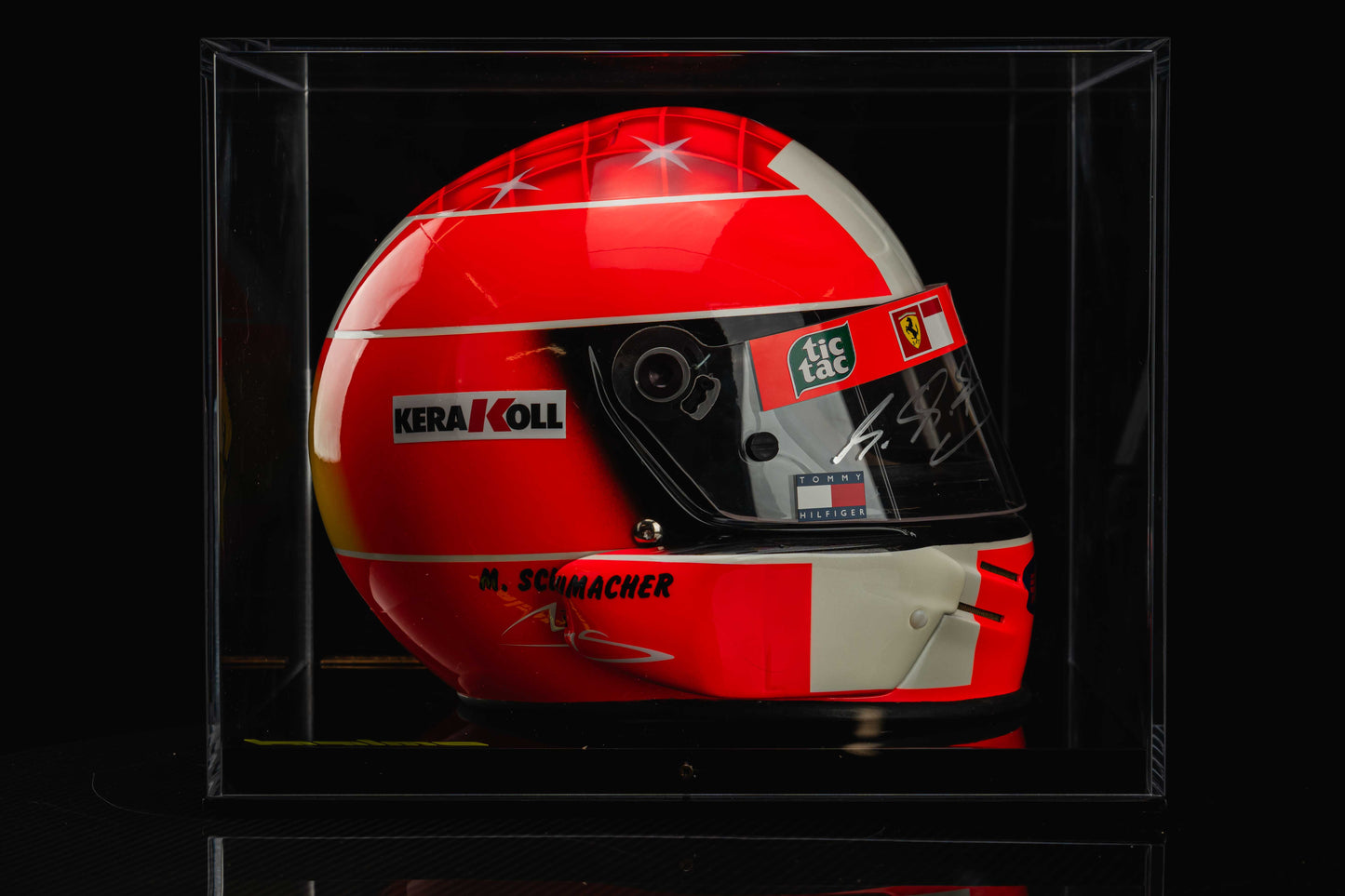 1024W - Michael Schumacher Official Bell replica Helmet 2000 Suzuka Signed