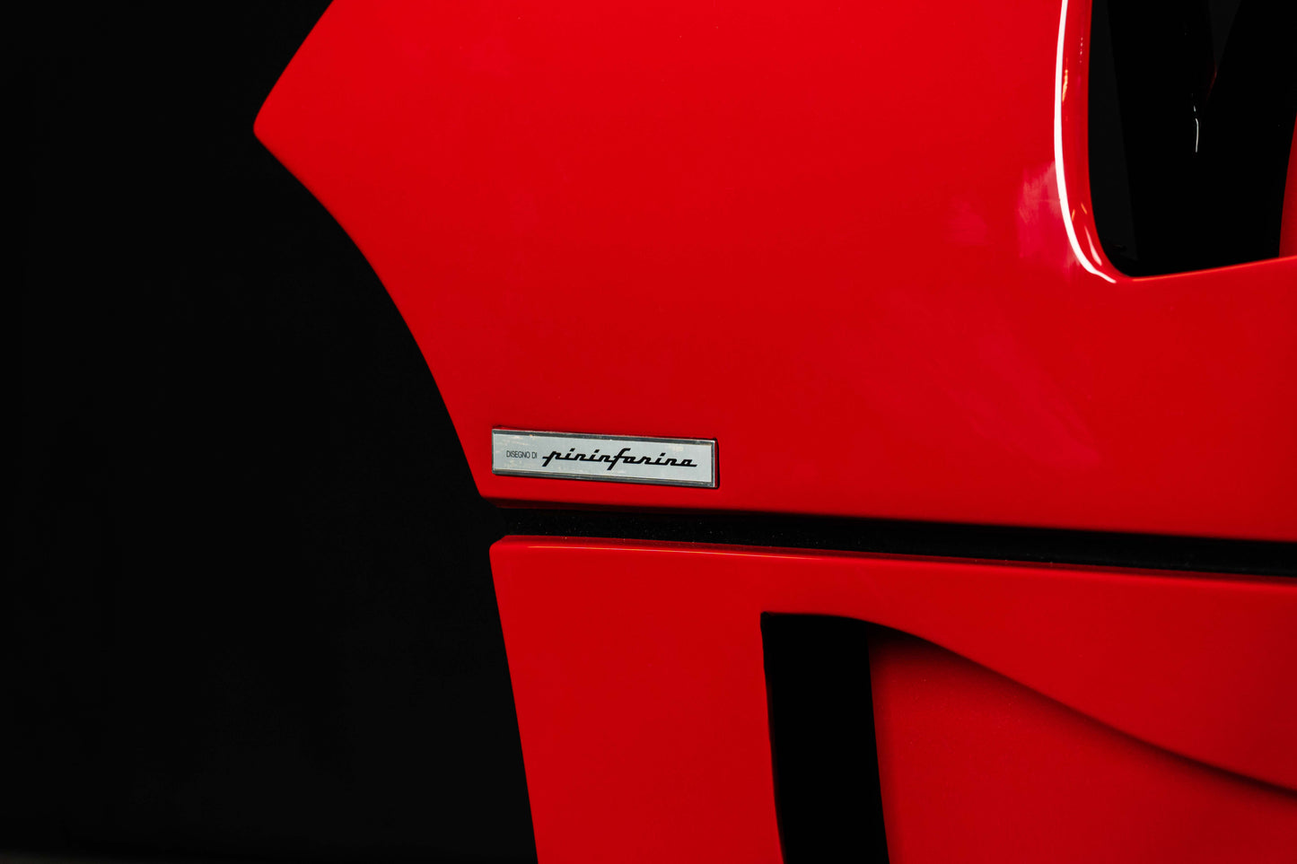 Ferrari F40 Lateral Section