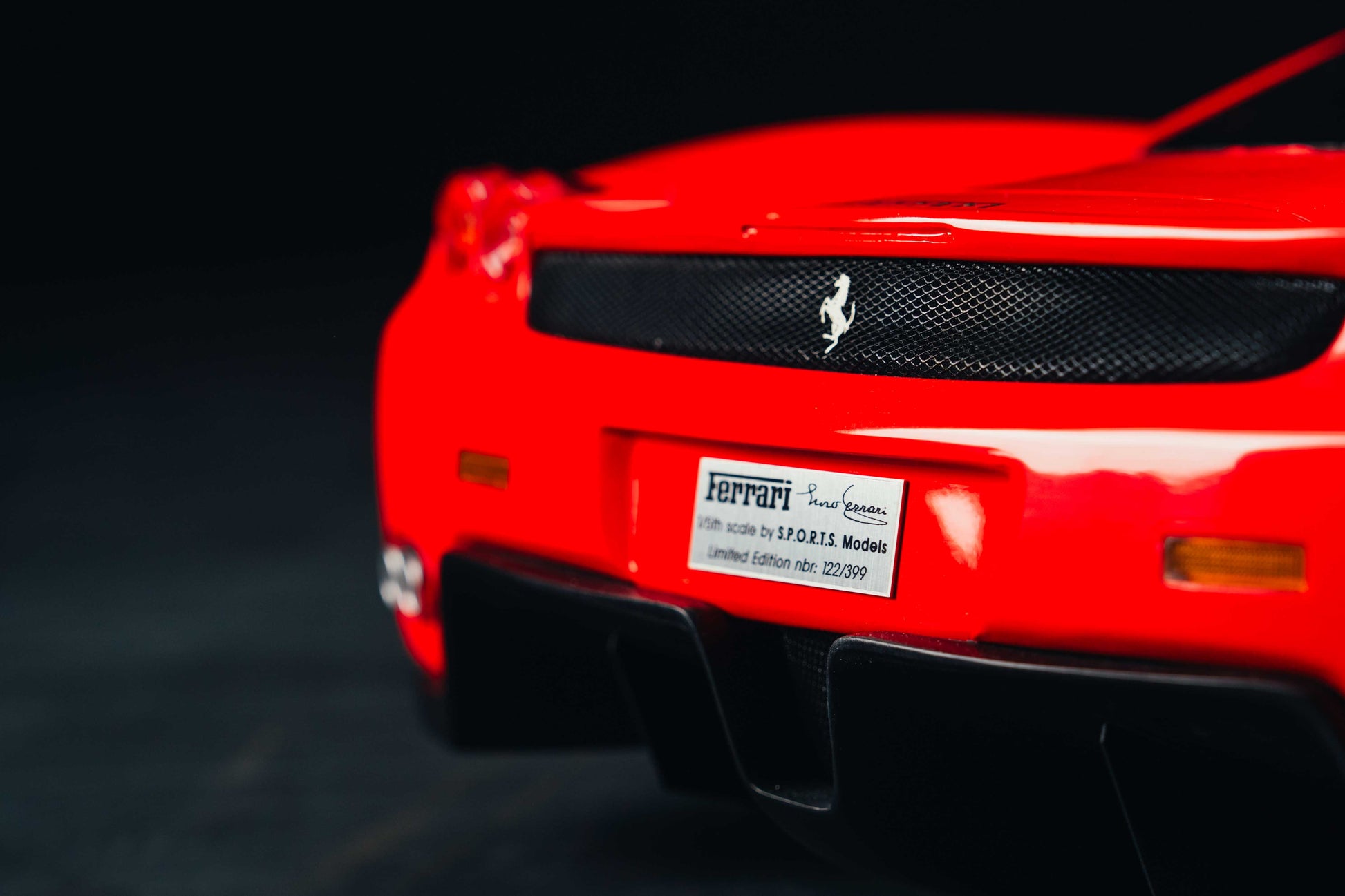 1063 - Ferrari Enzo Sport Model scale 1 5 model