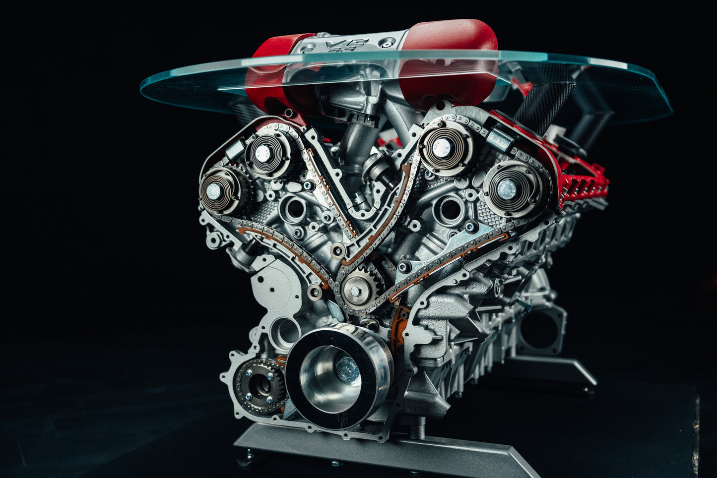 Ferrari 812 V12 Engine Table