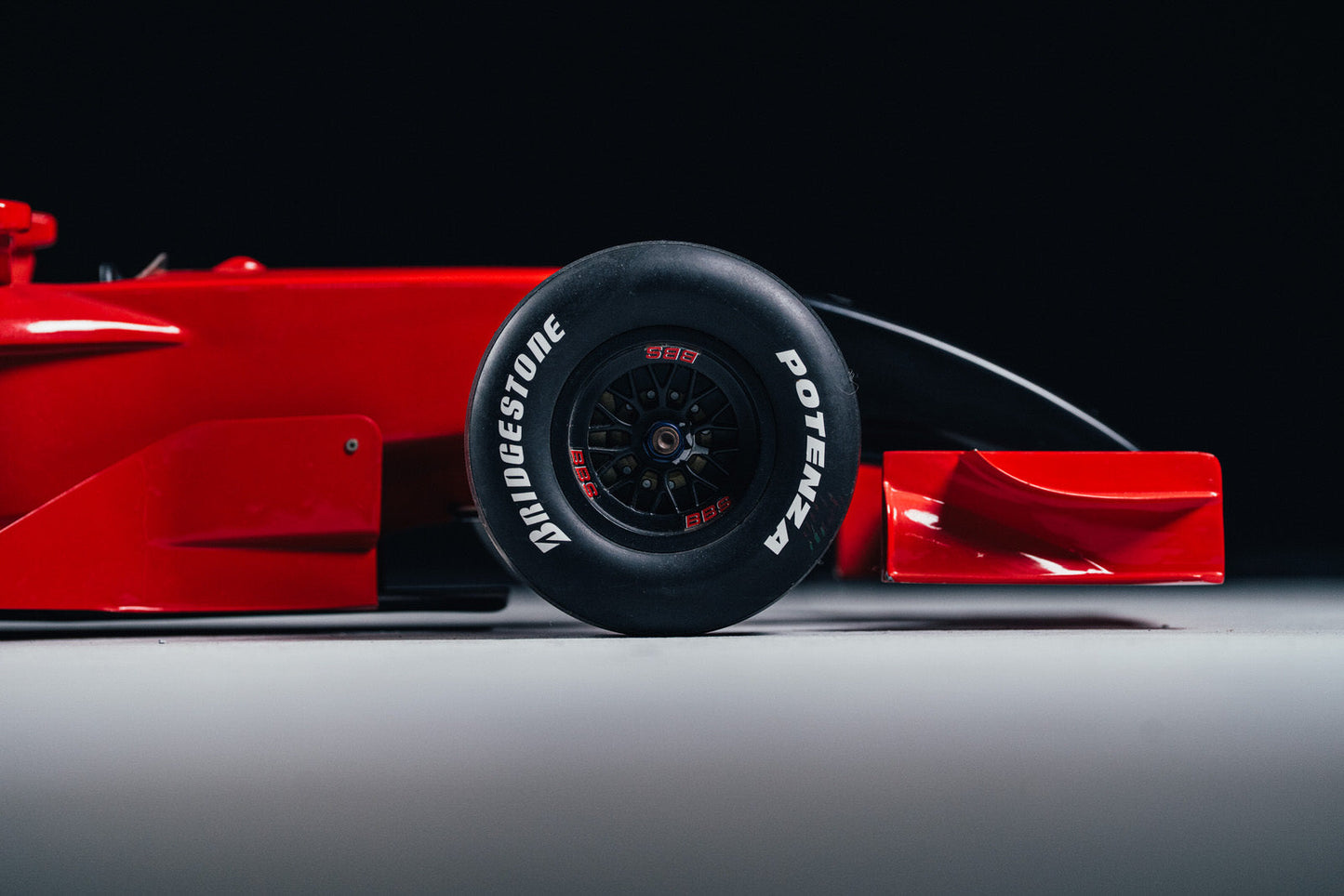 Ferrari F2001 Monza Scale 1:5 Model