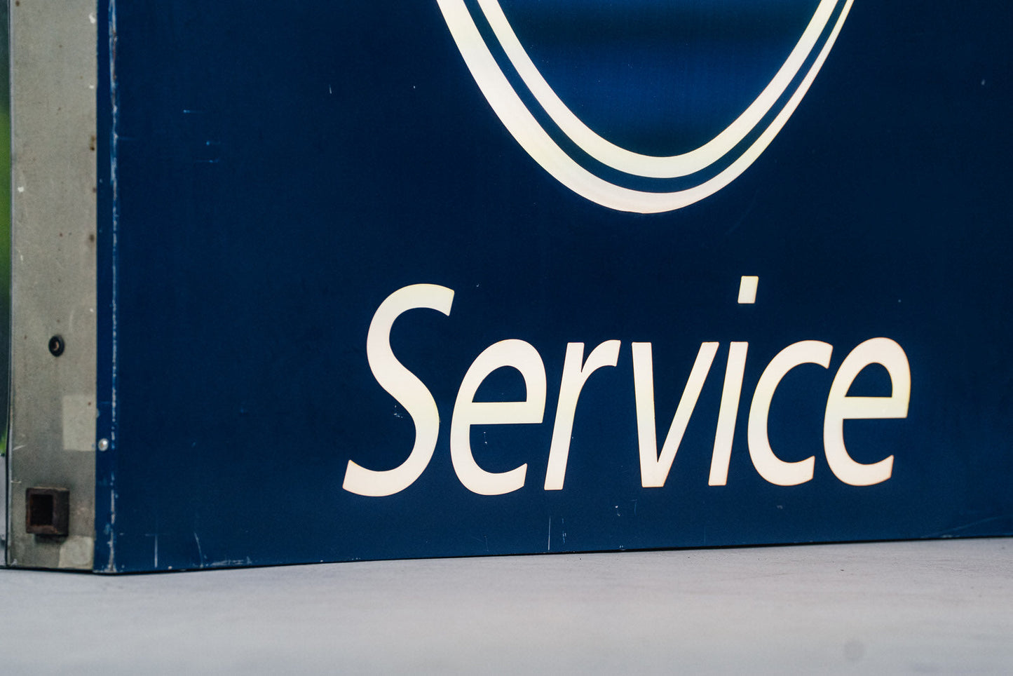 Maserati XXL Illuminated Sign 1980