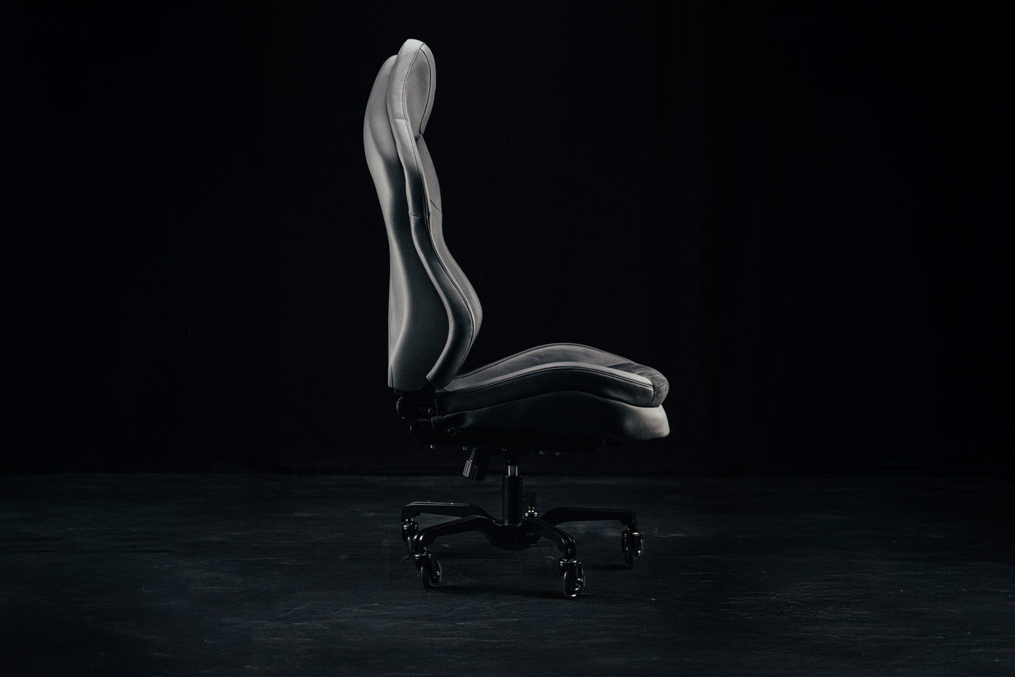 Ferrari 12 Cilindri Office Chair