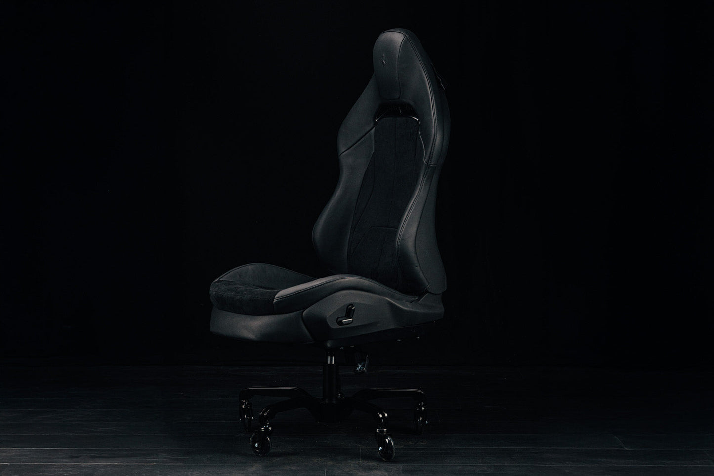 Ferrari 12 Cilindri Office Chair