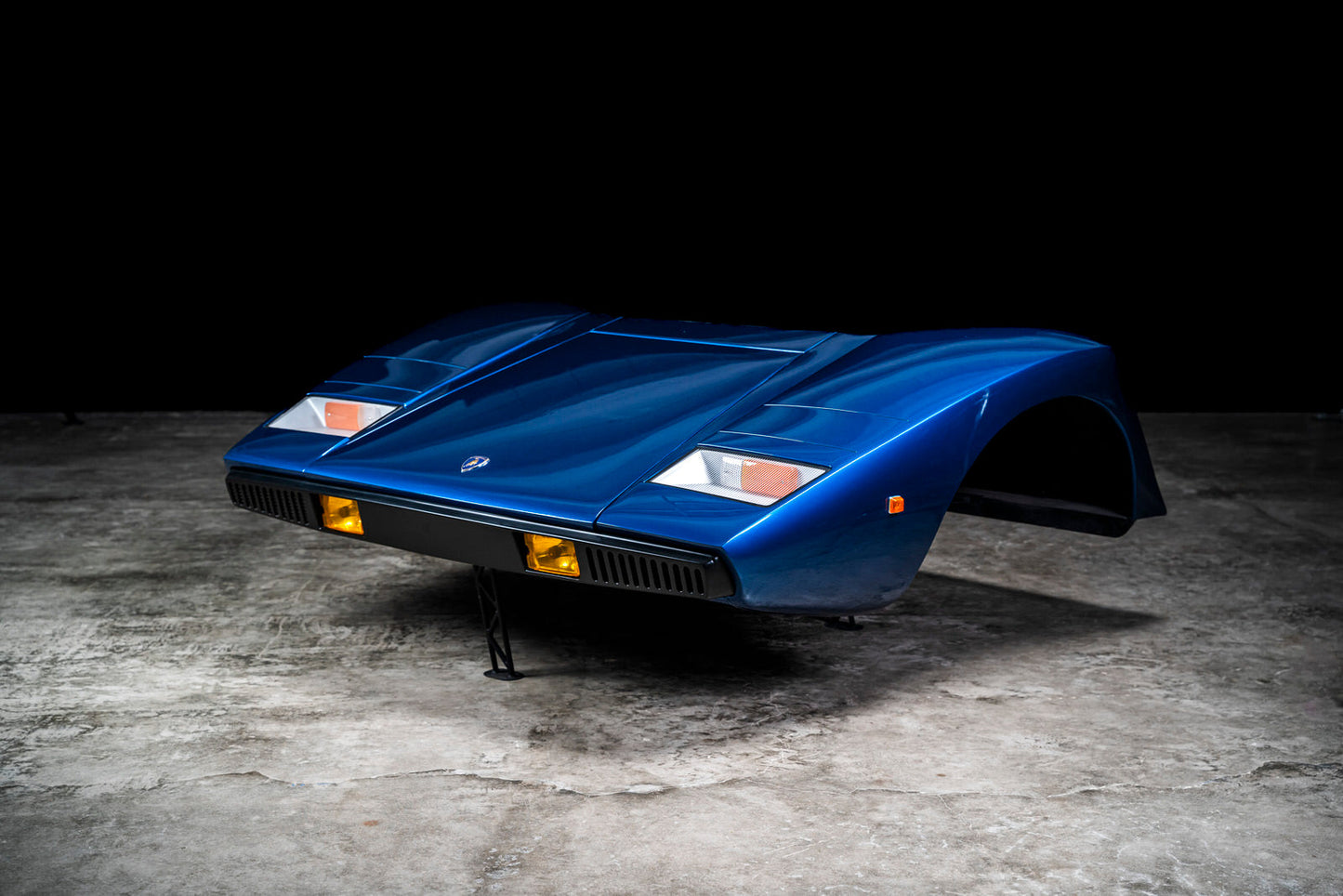 Lamborghini Countach LP400 Bar Nose