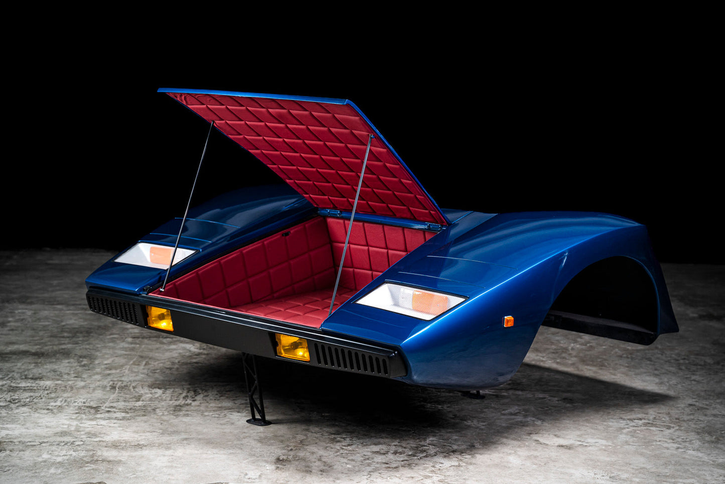 Lamborghini Countach LP400 Bar Nose