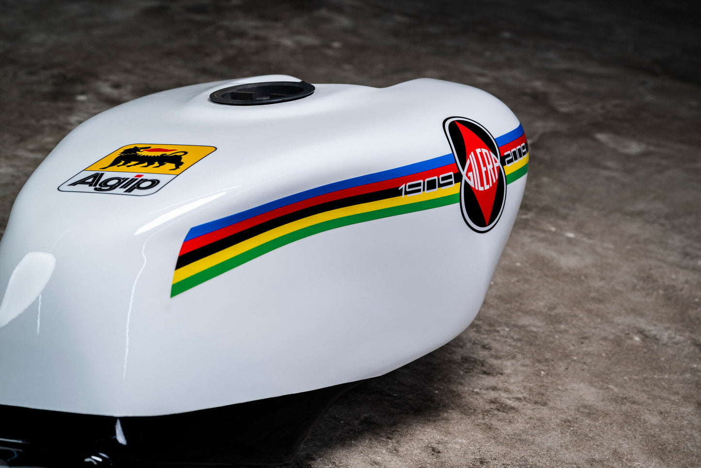 Marco Simoncelli Tank Gilera 250