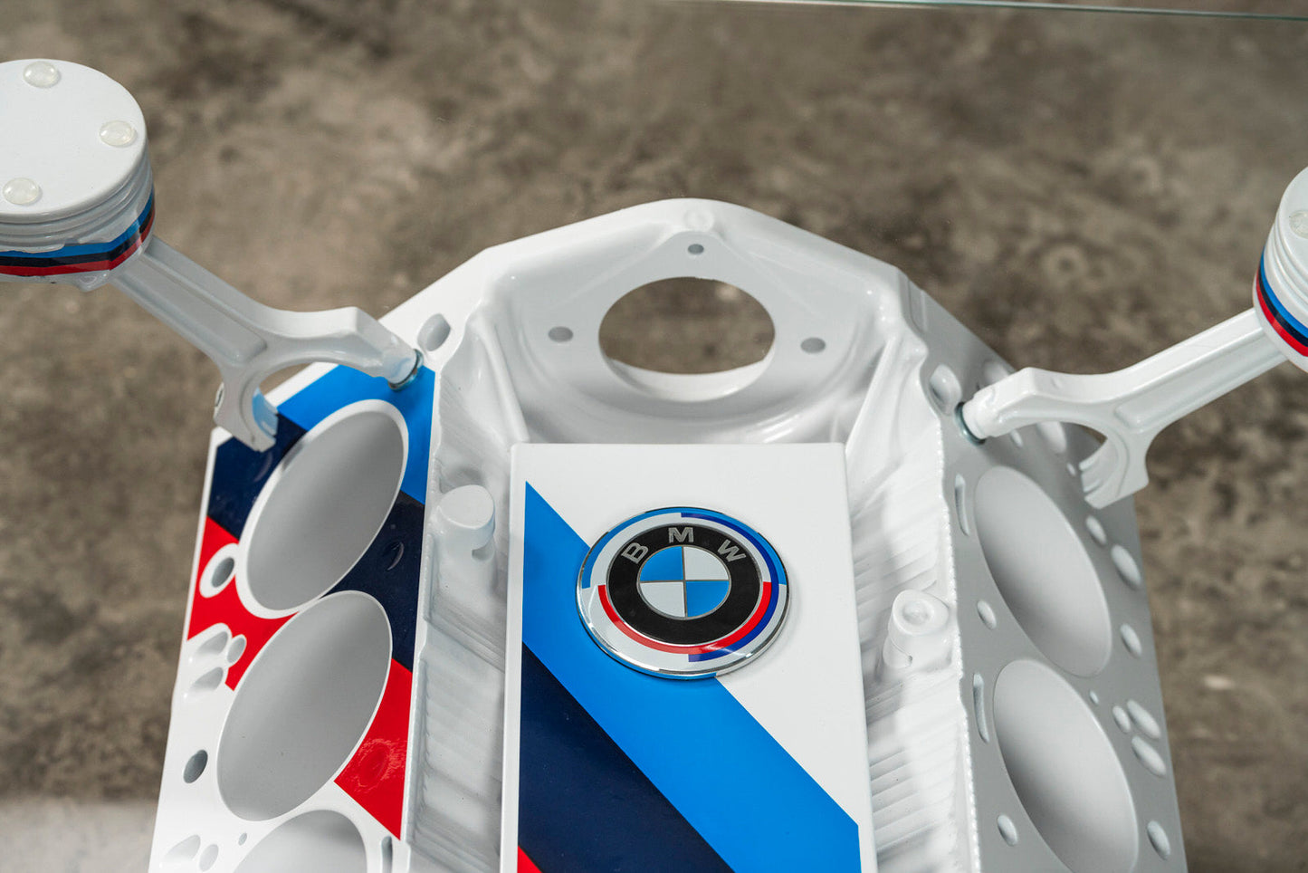 BMW V10 engine block table