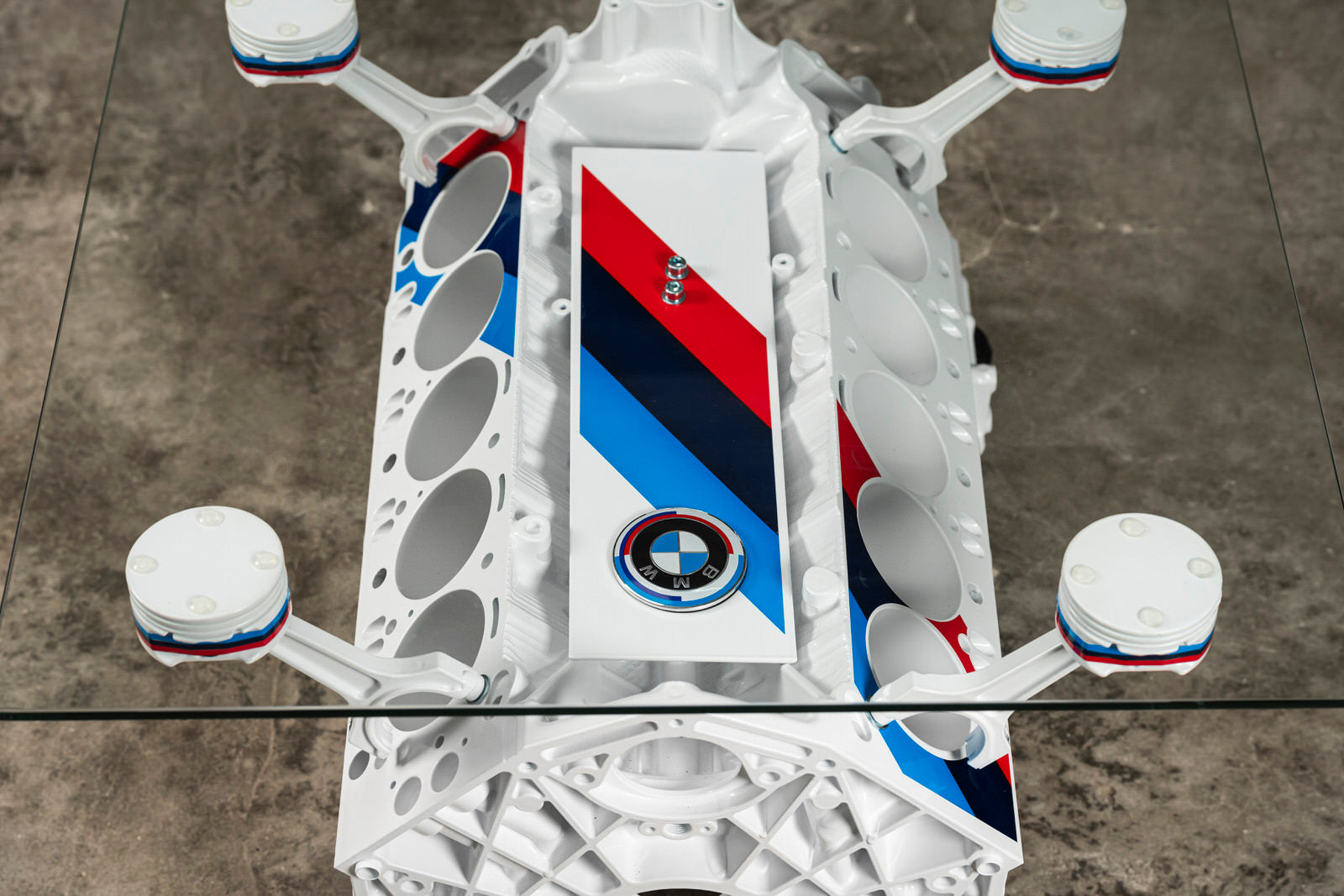 BMW V10 engine block table