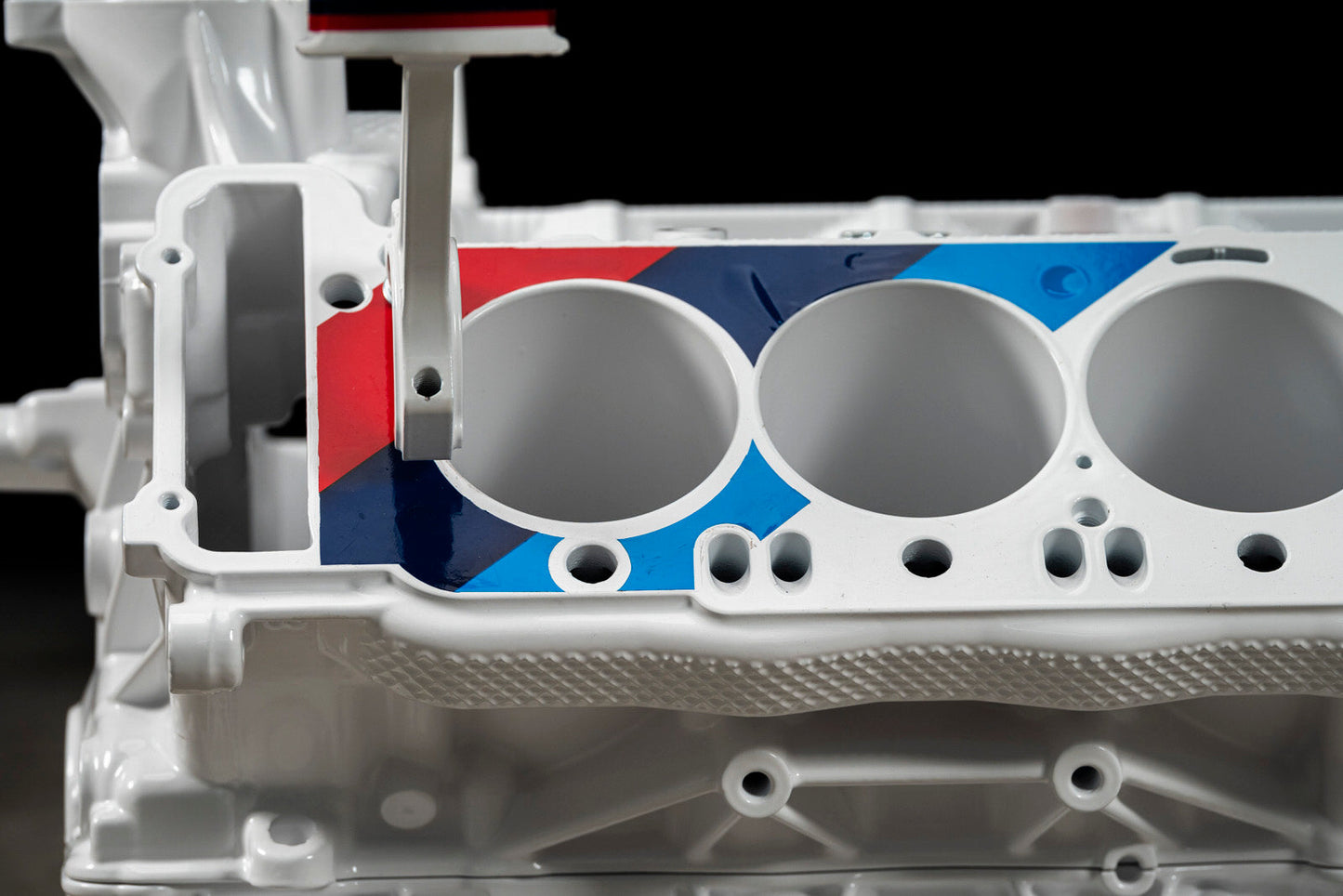 BMW V10 engine block table