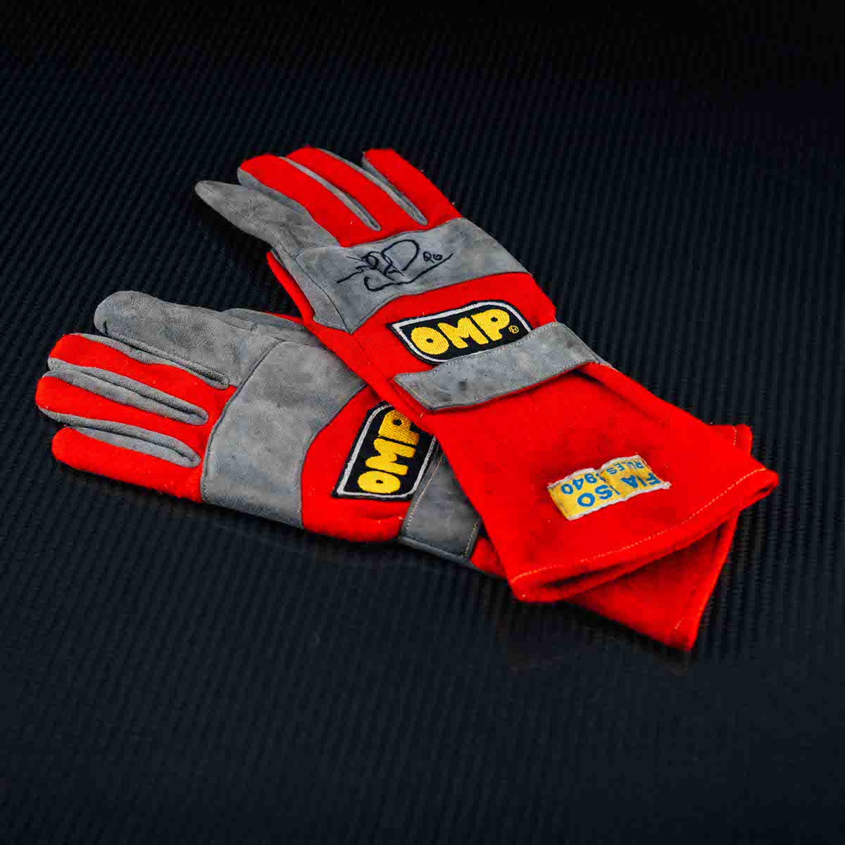 Nigel Mansell 1990 Signed Gloves