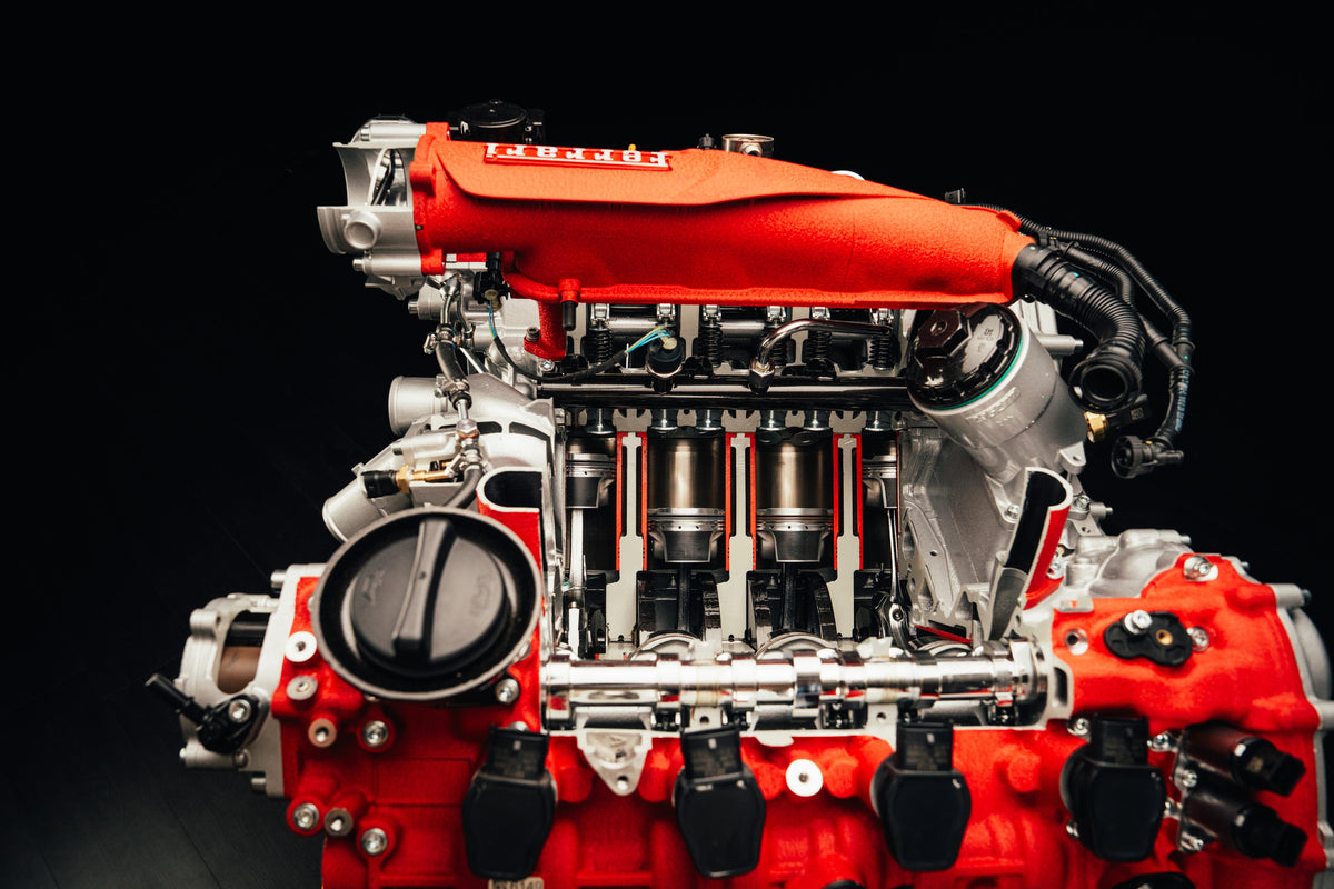 Ferrari V8 cutaway moving engine