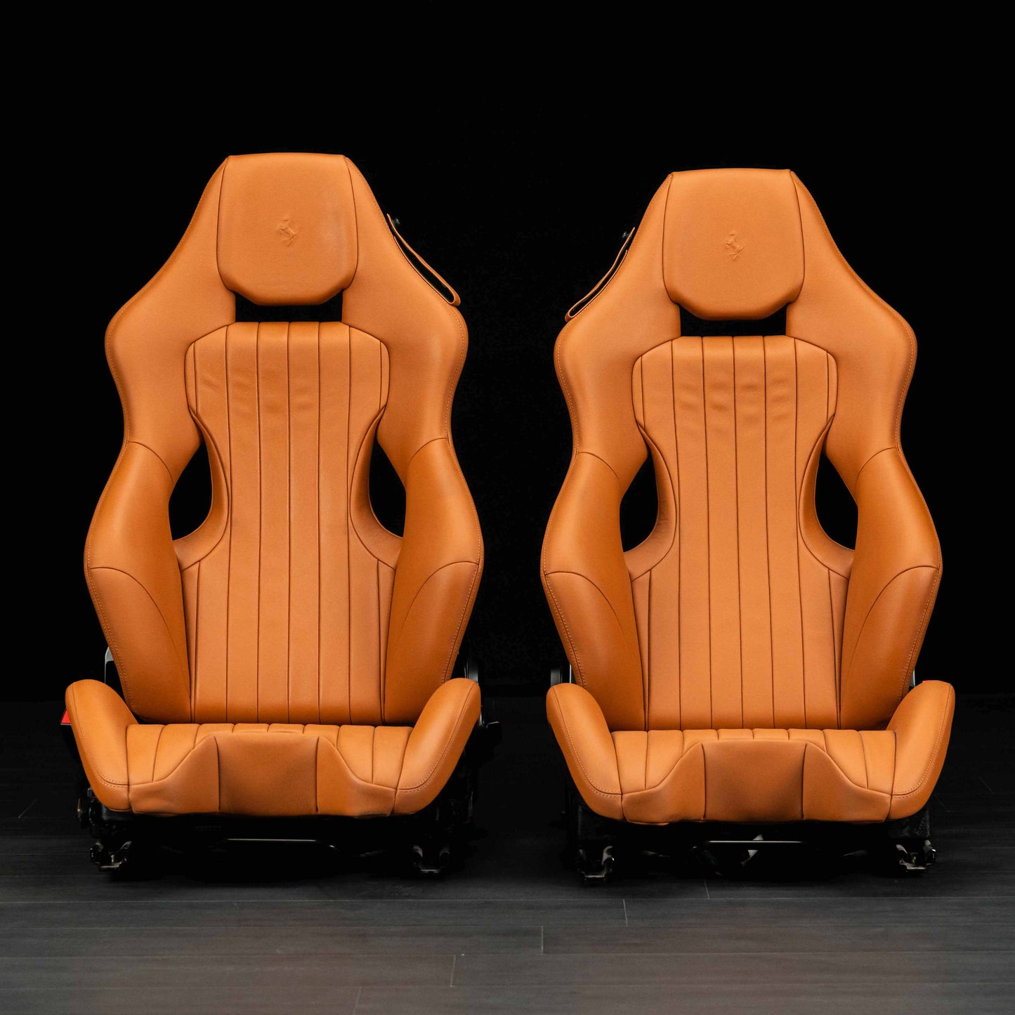 1075 - Ferrari 488 Taylor Made Seats