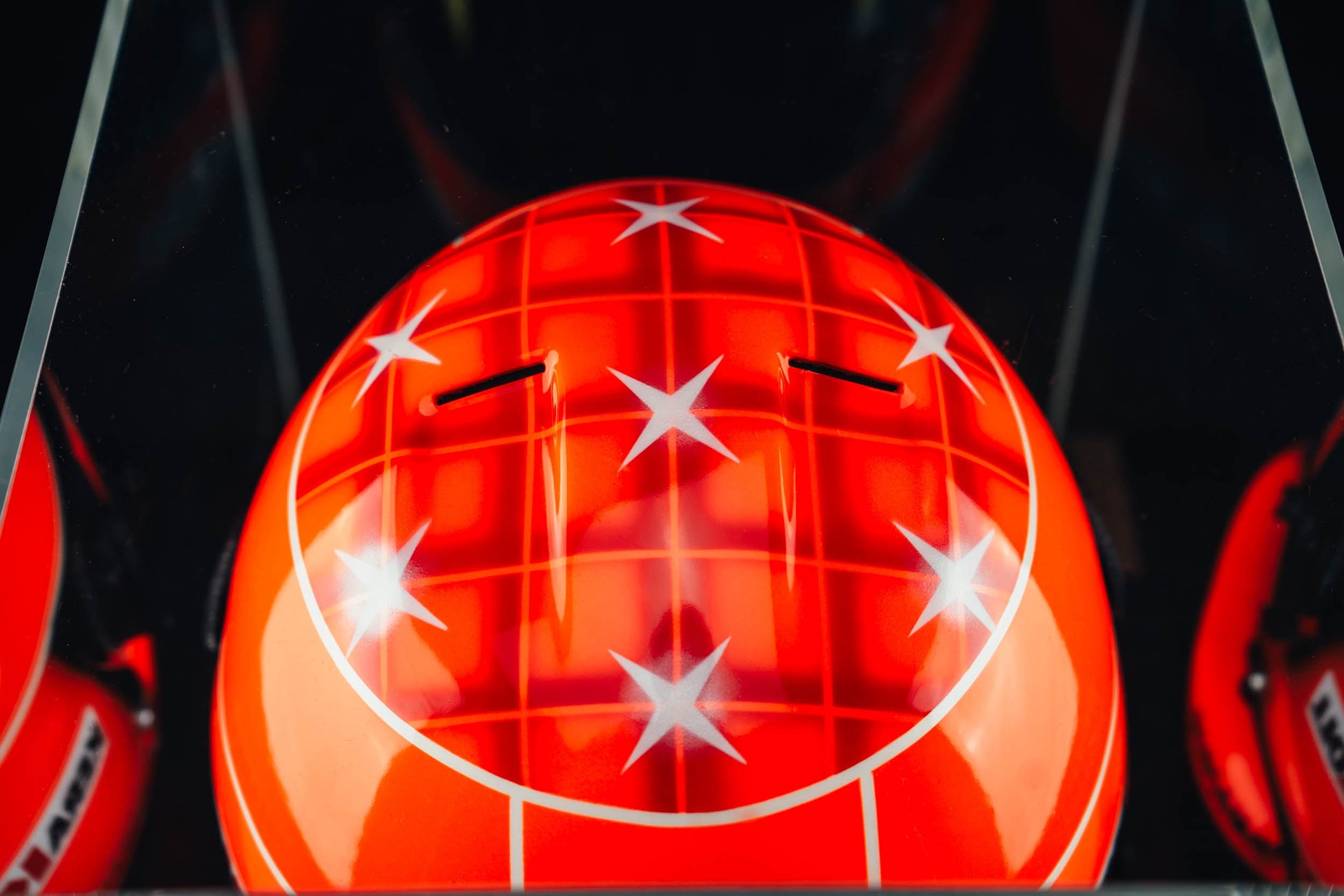 1046 - Michael Schumacher 2000 Bell Helmet replica