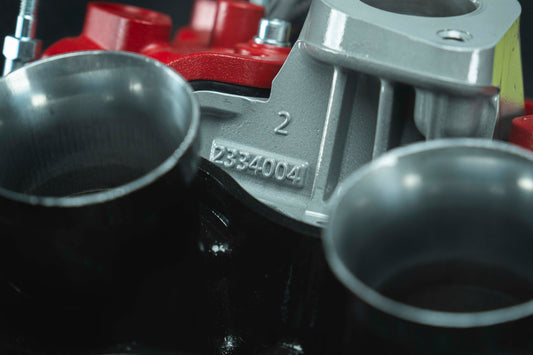Ferrari 812 Competizione engine table