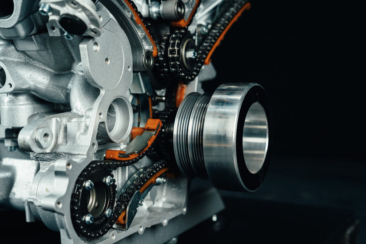 Ferrari 812 V12 Engine Table