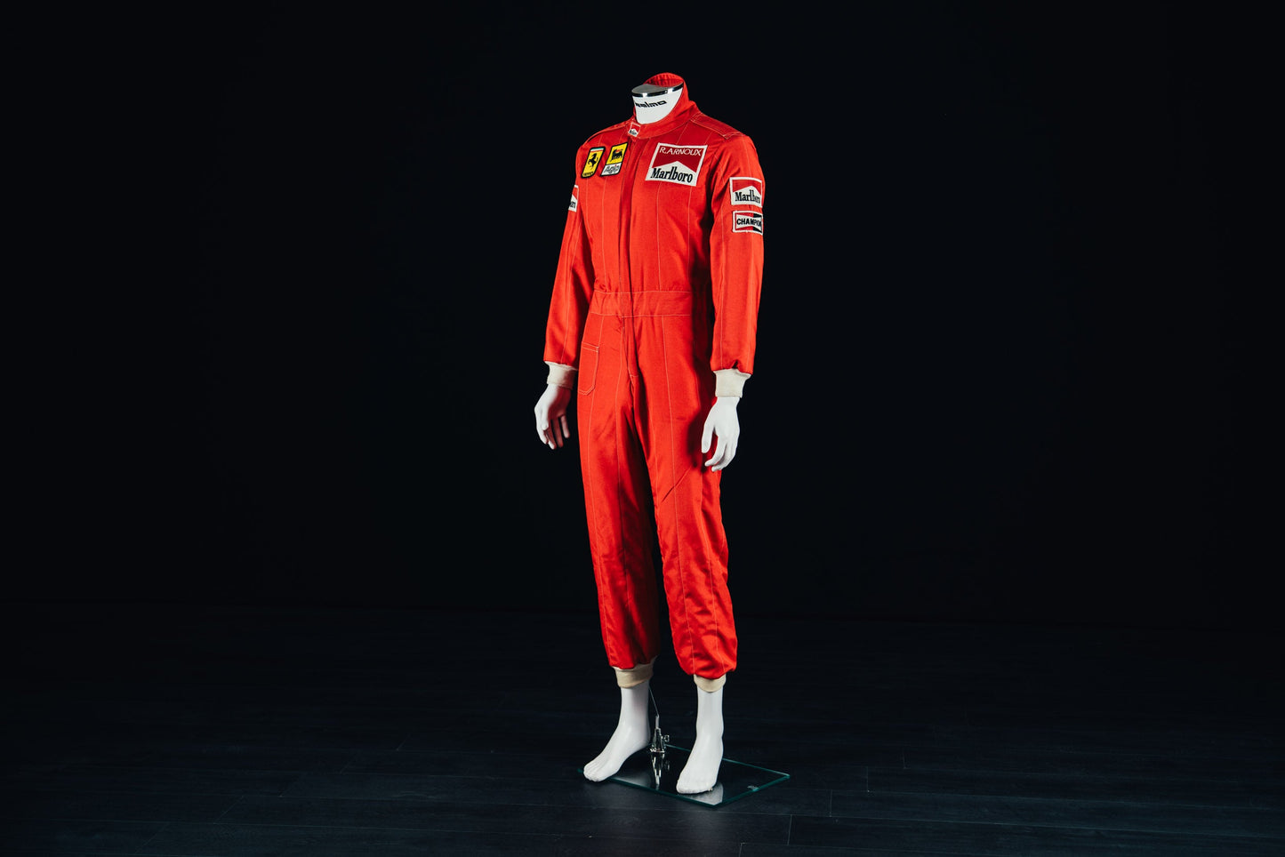 1048 - Rene Arnoux Ferrari 1984 Suit