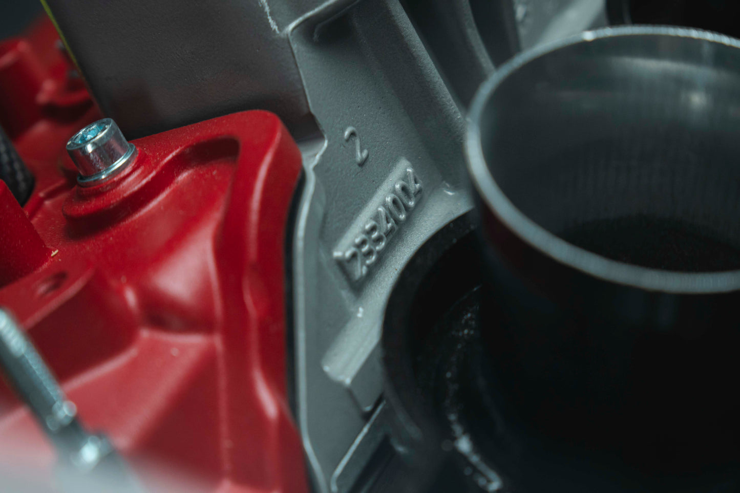 Ferrari 812 Competizione engine table