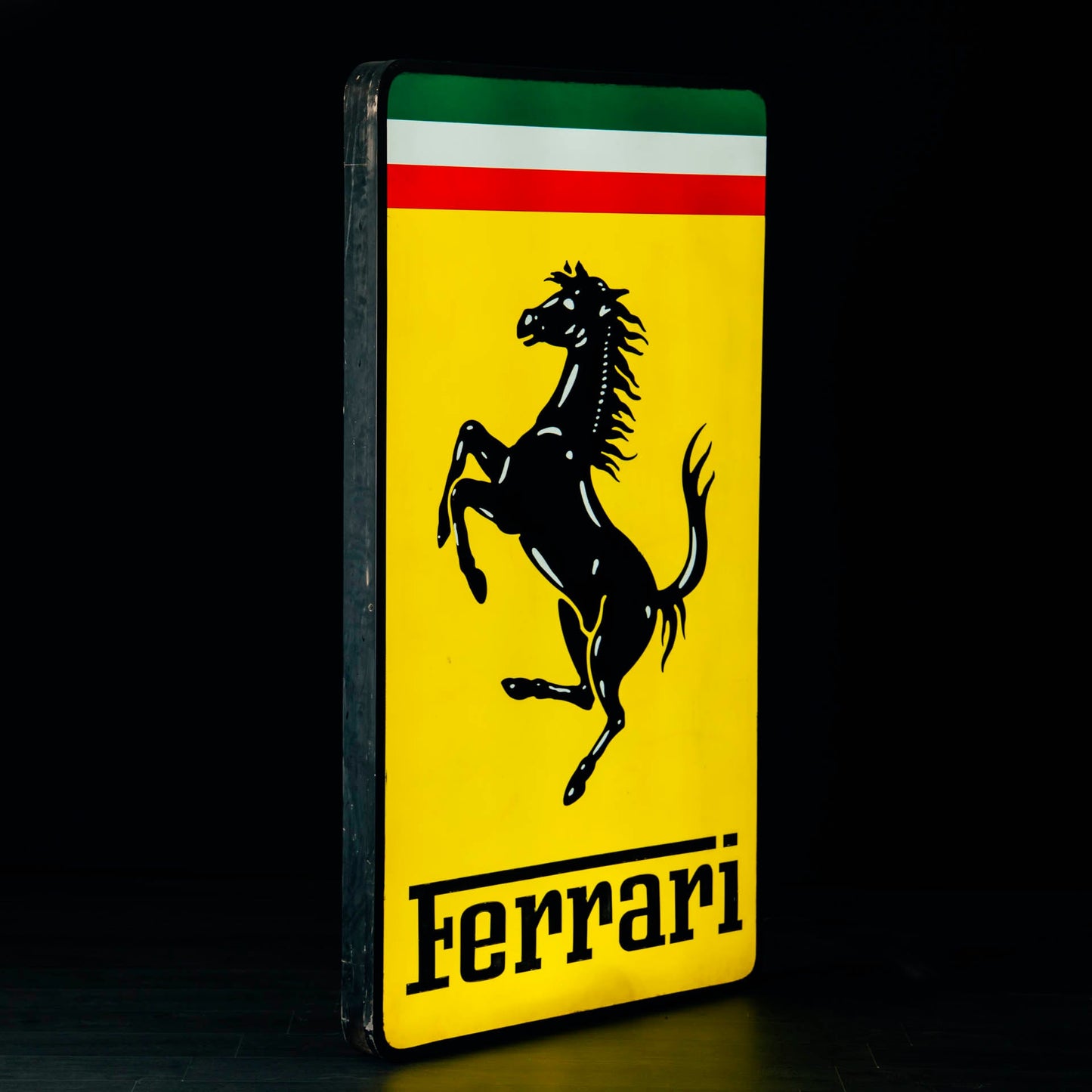1031 - Ferrari 1990 Dealer illuminated Sign