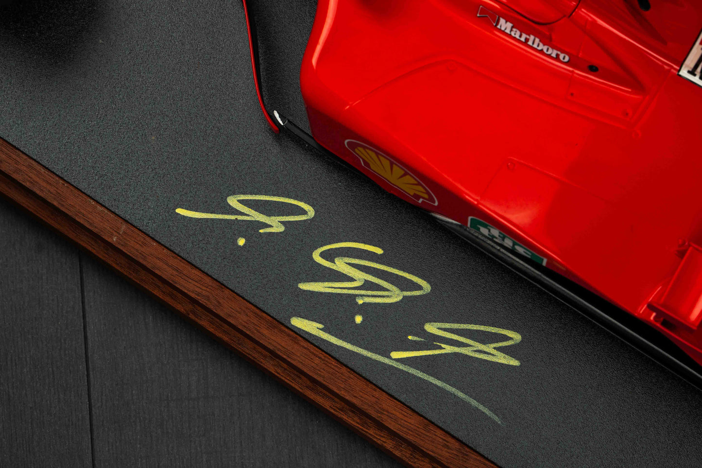 Ferrari F2001 Amalgam model Signed