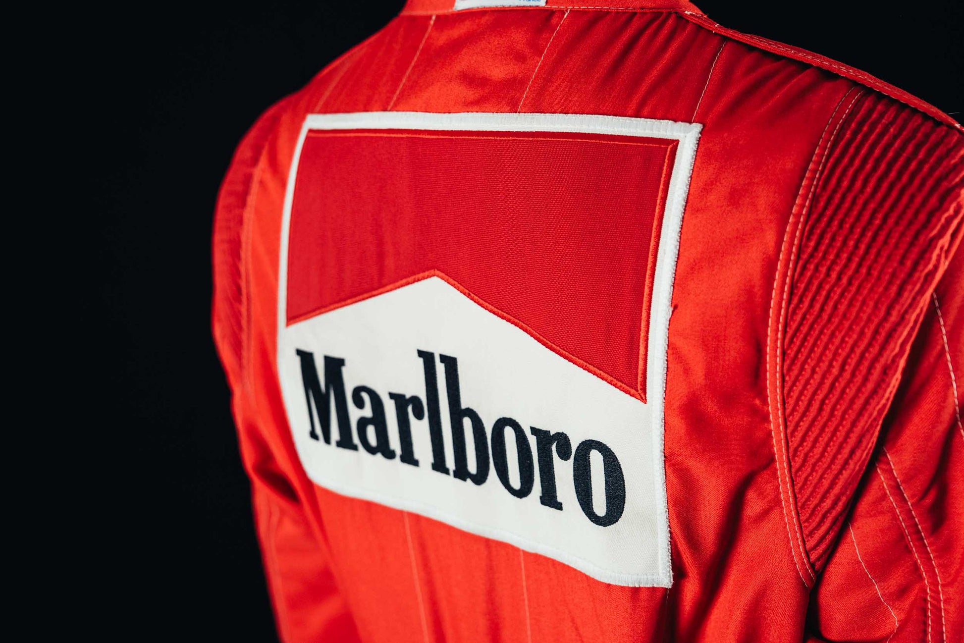 1048 - Rene Arnoux Ferrari 1984 Suit