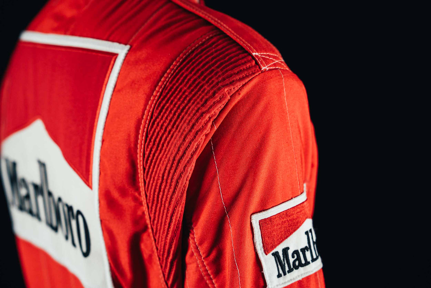 1048 - Rene Arnoux Ferrari 1984 Suit