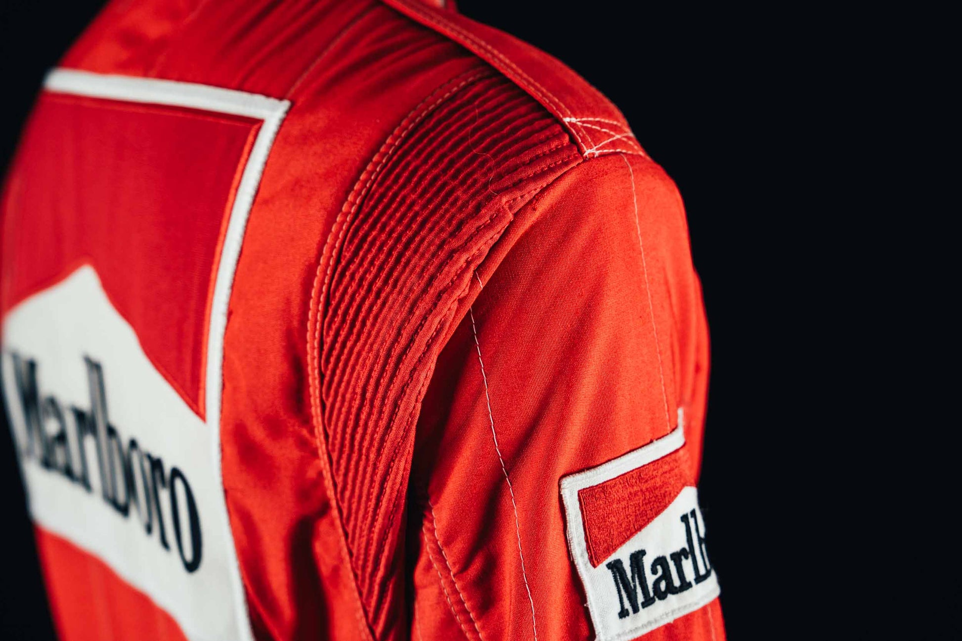 1048 - Rene Arnoux Ferrari 1984 Suit