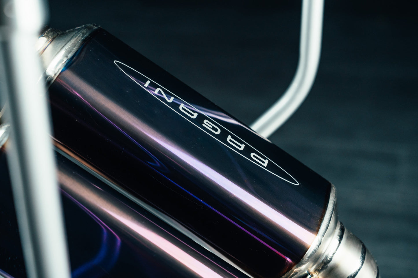 Pagani Zonda R Exhaust Table