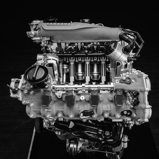 Ferrari V8 cutaway moving engine